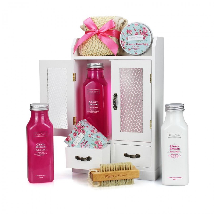 https://www.sigoja.com/products/Winter%20In%20Venice%20Cherry%20Blossom%20Bath%20Gift%20Set.jpg